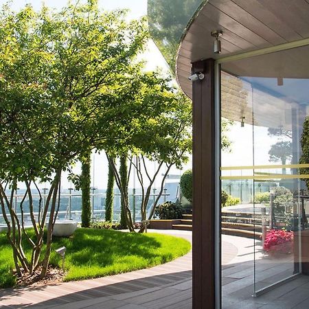Royal Tower Vip Smart Apartments 3 Киев Екстериор снимка