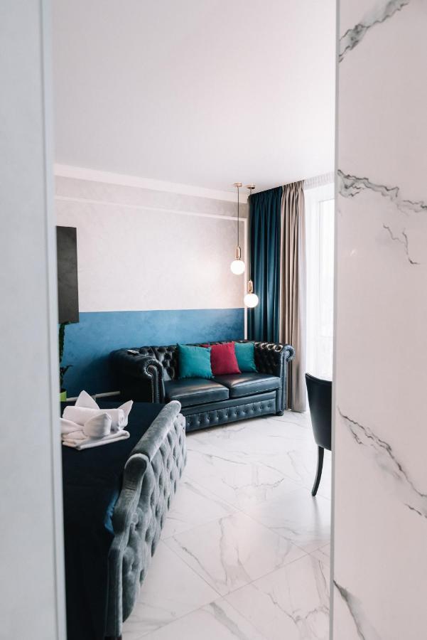 Royal Tower Vip Smart Apartments 3 Киев Екстериор снимка