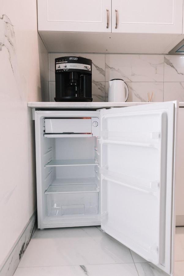 Royal Tower Vip Smart Apartments 3 Киев Екстериор снимка