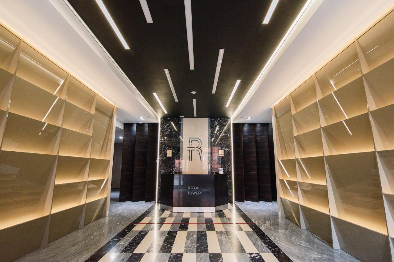 Royal Tower Vip Smart Apartments 3 Киев Екстериор снимка